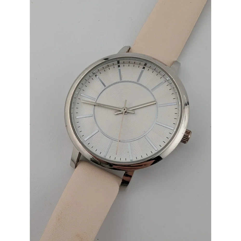 Women's Minimalist Quartz Watch 34mm Case White Faux Leather Band-‎ New Battery